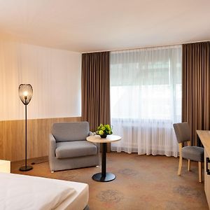 Plaza Hotel & Living Frankfurt